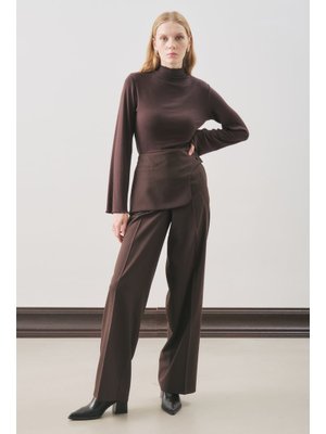 Acı Kahve Klasik Kesim Kumaş Pantolon