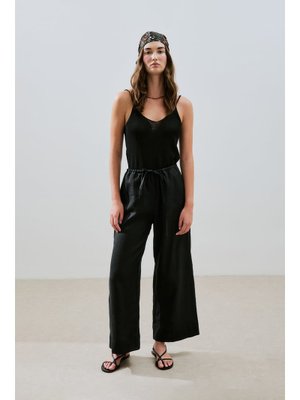 Siyah Keten Bağlamalı Pantolon