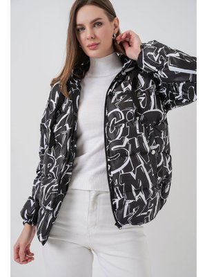 D. Siyah Desenli Şişme Mont