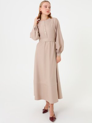 Camel Poplin Kumaşlı Bel Detaylı Düğmeli Elbise