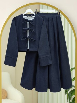 Laci Önü Bağcıklı Etekli Kaşe Takım