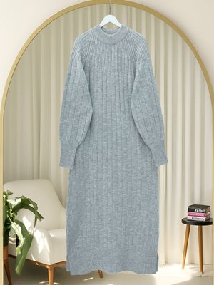 Gri Fitilli Yırtmaçlı Uzun Triko Elbise