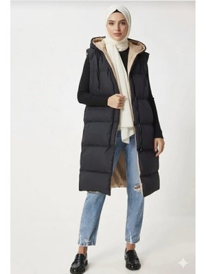 Siyah Krem Yelek Çift Taraflı Kapüşonlu Cepli