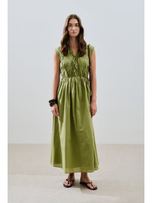 Yeşil Büzgülü Bağlama Detaylı Elbise