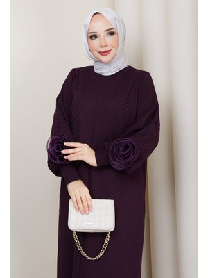 Kolu Gül Detaylı Merserize Triko Elbise