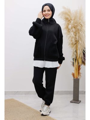 Siyah Triko Detaylı Eşofman Takım