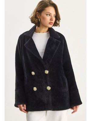 Siyah Şık Düğme Detaylı Cepli Astarlı Oversize Peluş Mont
