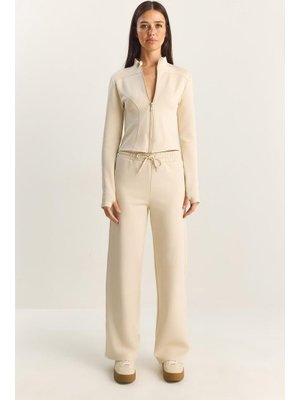 Krem Dik Yaka Fermuarlı Bol Pantolonlu Alt Üst Takım