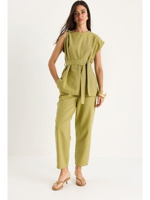 Çağla Yeşili Omuz Düğüm Detaylı Kuşaklı Keten Alt Üst Takım