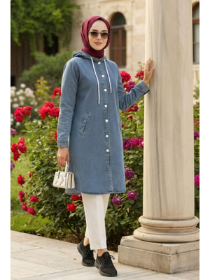 Kapüşonlu, Düğmeli Ve Uzun Kot Mavi Ceket
