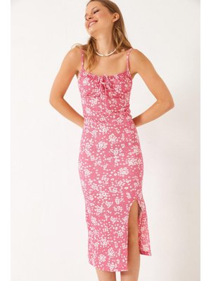 Pembe Çiçekli Yırtmaçlı Yazlık Örme Elbise