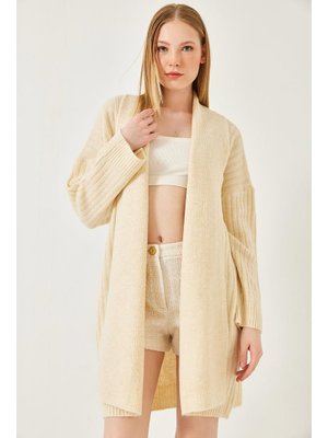 Ekru Geniş Kesim Fitilli Triko Hırka