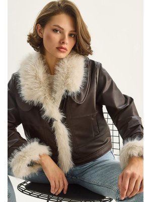 Kahve Yakası Ve Kolları Kürklü Suni Deri Ceket