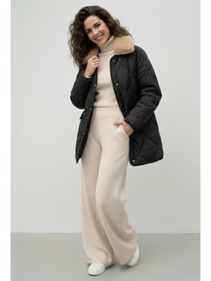Siyah Yakası Kürklü Kapitone Mont