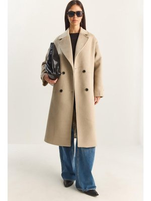 Bej Kruvaze Yaka Astarlı Oversize Uzun Kaşe Kaban