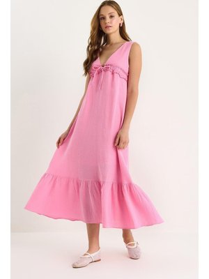 Şeker Pembe V Yaka Bağlama Detaylı Astarlı Müslin Elbise