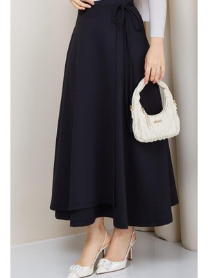 Siyah Yandan Bağlamalı Scuba Etek