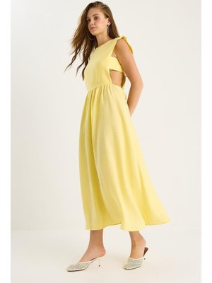 Sarı Yan Bant Detaylı Uzun Modal Elbise