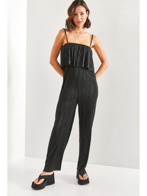 Siyah Askılı Pliseli Saten Tulum