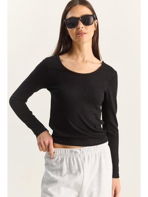 Siyah Ultra Soft U Yaka Bluz