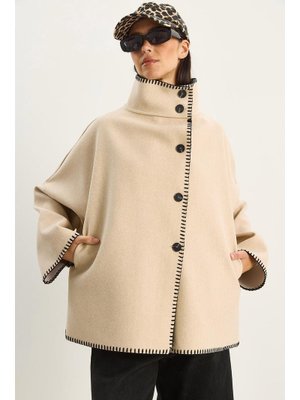 Bej Kroşeta Detaylı Dik Yaka Cepli Oversize Kaşe Kaban
