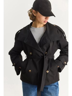 Siyah Dik Yaka Kuşak Detaylı Astarlı Oversize Kısa Trençkot