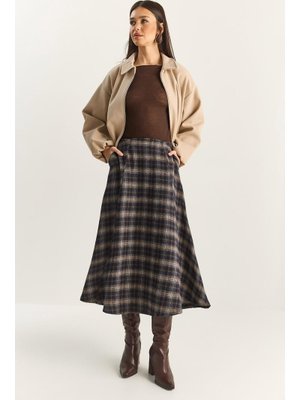 Lacivert Ekose Desenli Cep Detaylı A Kesim Uzun Etek Bej