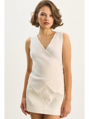 Krem Kruvaze Yaka Bel Bağlamalı Triko Yelek