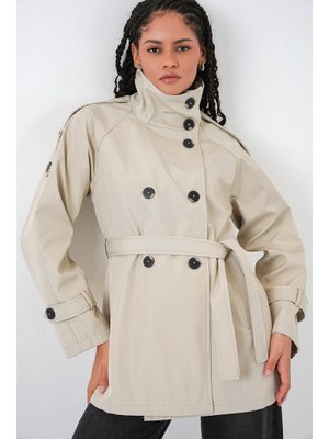 Bej Kruvaze Yaka Kısa Trençkot