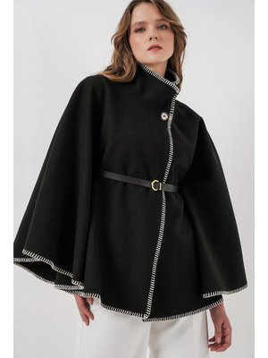 Siyah Dikiş Detaylı Kaşe Panço