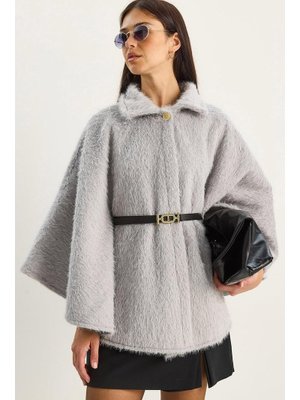 Gri Tek Düğmeli Beli Kemerli Sakallı Yumoş Panço