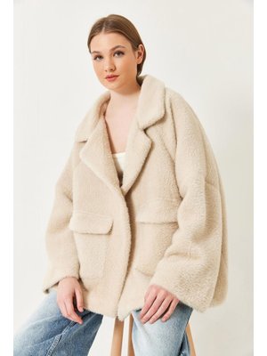 Bej Çift Cepli Oversize Peluş Mont