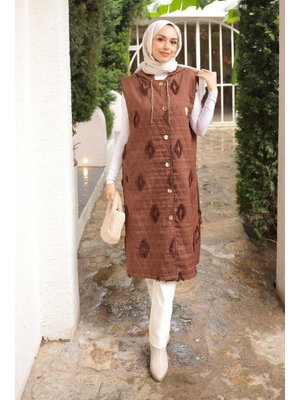 Kahverengi Kapüşonlu Kapitone Yelek