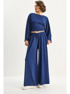 Lacivert Kolları Volanlı Beli Büzgülü Üst Pileli Kemerli Bol Pantolon Modal Takım