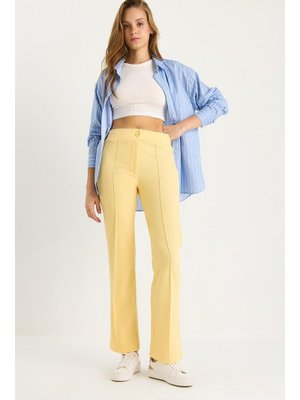 Sarı Çima Detaylı İspanyol Paça Pantolon