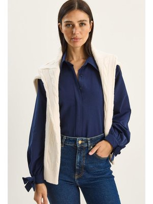 Lacivert Manşet Detaylı Poplin Gömlek