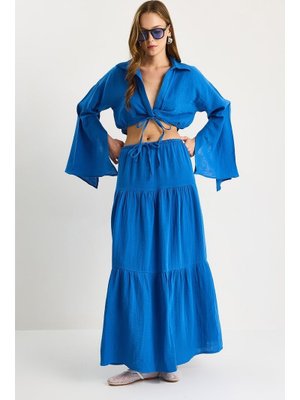 Mavi Bağlama Detaylı Yırtmaçlı Geniş Kol Bluz Astarlı Uzun Etek Takım