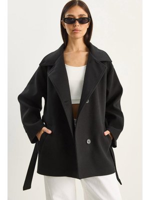 Siyah Kruvaze Yaka Cep Detaylı Kuşaklı Astarlı Kaşe Kaban