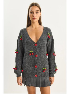 Antrasit V Yaka Kiraz Aksesuarlı Triko Hırka