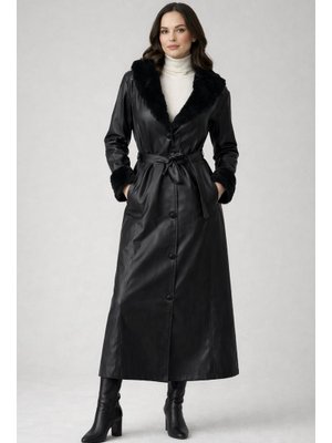 Siyah Yakası Ve Kolları Kürk Detaylı Kaban