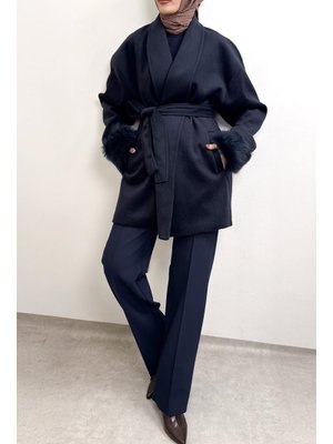 Lacivert Kürk Manşet Detaylı Kaşe Kaban