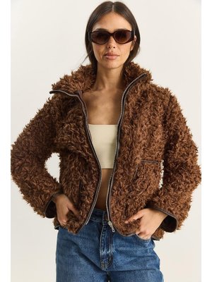 Kahverengi Suni Deri Garni Detaylı Astarlı Kısa Kıvırcık Ceket