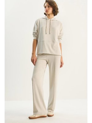 Açık Bej Kapüşonlu Üst Düz Kesim Pantolon Relaxed Modal Takım