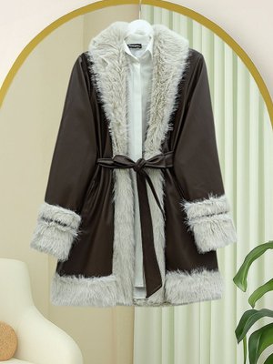 Kahve Yakası Ve Kolu Kürklü Astarlı Kemerli Deri Ceket