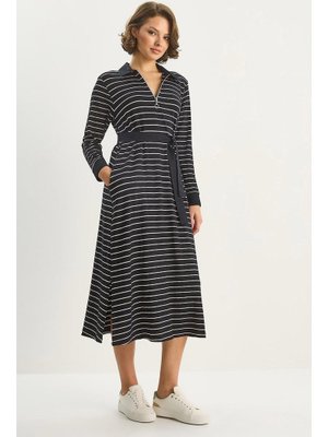 Siyah Beyaz Kuşaklı Cep Detaylı Yakası Fermuarlı Çizgili Uzun Basic Elbise