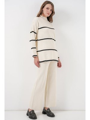 Ekru Çizgili Oversize Triko İkili Takım