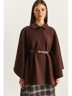 Kahverengi Yakalı Tek Düğme Detaylı Kemerli Kaşe Panço