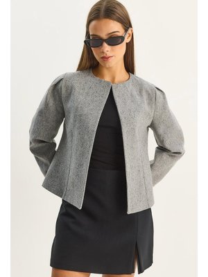 Gri O Yaka Önü Açık Kendinden Dokulu Astarlı Ceket