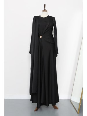 Siyah Önü Pelerinli Drapeli Saten Abiye Elbise