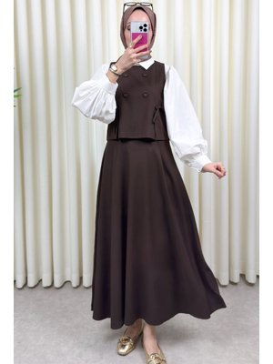 Kahverengi Düğme Detaylı Yelekli Takım